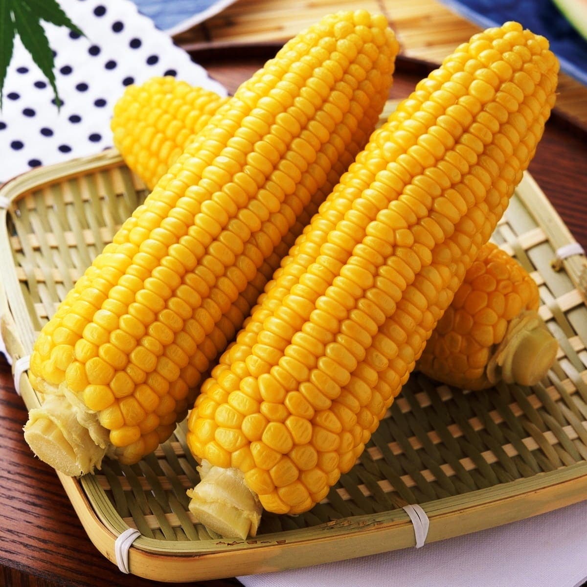 Кукуруза Сладкоежка фото